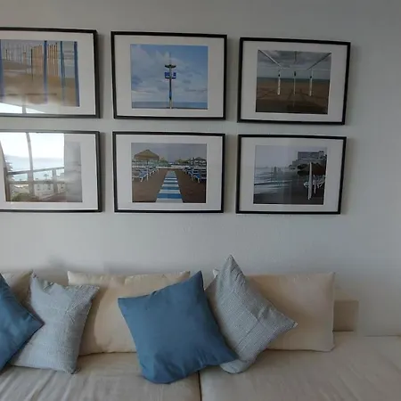 Rent4 Malaga La Playa Торремолинос