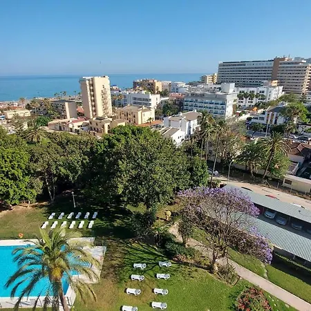 Rent4 Malaga La Playa * Торремолинос